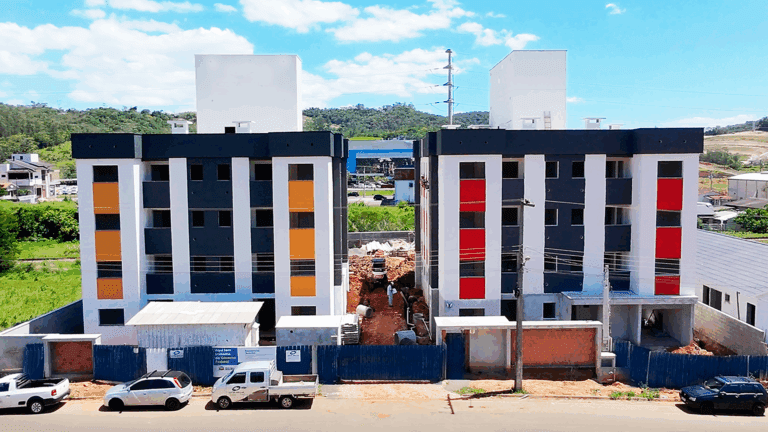 DJI_20251106132502_0045_D (0;00;08;12)